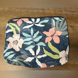 ALOHA Collection - Max Pouch in color Flora